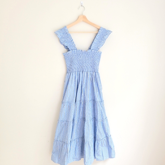Quince Dresses & Skirts - NWT Quince 100% Organic Cotton Poplin Smocked Midi Dress, Tribeca Stripe, M